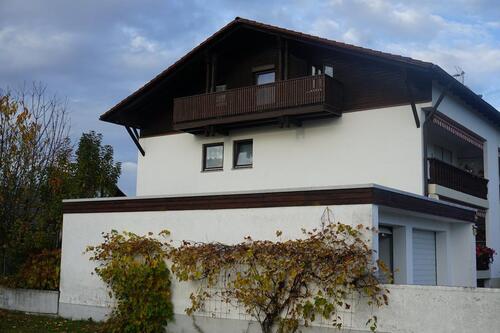 Foto - Großzügige 2 Zimmer-Dachgeschoßwohnung Balkon Bad FüssingOT Würding