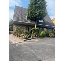 27 Zimmer Haus - 1.600.000,00&nbsp;EUR Kaufpreis, ca.&nbsp; 596,00&nbsp;m&sup2; in Langenfeld (Rheinland) (PLZ: 40764)