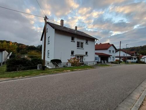 Foto - Einfamilienhaus zum Kaufen in Waldfischbach-Burgalben