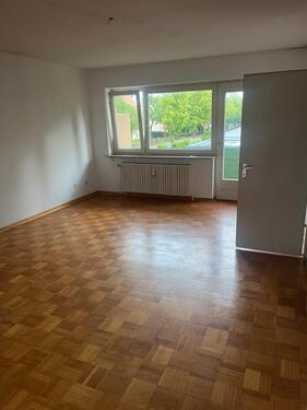 Foto - 1-Zimmerwohnung + 2 Garagen - 72.500,00&nbsp;EUR Kaufpreis, ca.&nbsp; 36,00&nbsp;m&sup2;