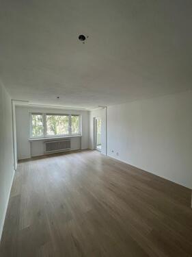 Foto - Helle 2-Zimmer-Wohnung mit Balkon in Top-Lage (1 Jahr Befristet)