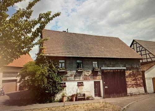 Foto - Haus mit Scheune und Garten zur Sanierung in Hohenhaslach