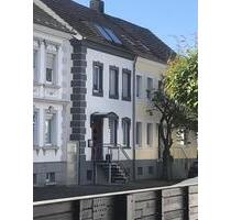 Voll vermietetes Dreifamilienhaus- lukrative Kapitalanlage . - Menden (Sauerland)