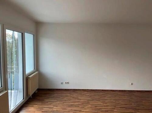 Foto - 2.5 Zimmer Etagenwohnung zur Miete in Wendlingen am Neckar