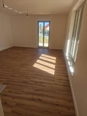 Foto - Raus aus Berlin, ab ins Grüne Mietwohnung 4 Räume Erstbezug OG