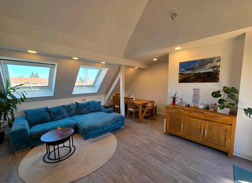 Foto - Provisionsfrei lichtdurchflutete 3 Zimmer Dachgeschosswohnung