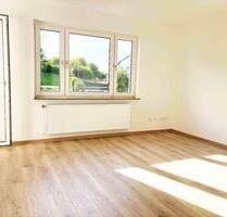 Frisch sanierte helle 3-Raum-Wohnung, Balkon, Stellplatz - Kastellaun