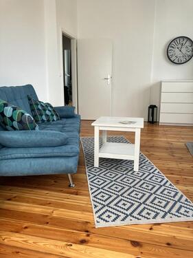 Foto - Geräumige möblierte 2-Zimmer-Untermiete mit Balkon in WG