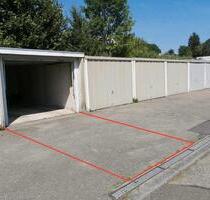 Abschließbare Einzelgarage mit Stellplatz Garage - Wüstenrot