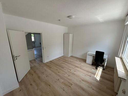 Foto - WG Zimmer in neuer WG renoviert XXL Balkon 2 Bäder keine Nachbarn