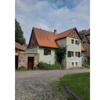 BauernhofDreiseithof zu verkaufen - Seegebiet Mansfelder Land