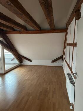 Foto - Charmante Dachgeschosswohnung mit Loggia und Altbauflair