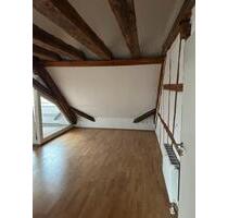 Charmante Dachgeschosswohnung mit Loggia und Altbauflair - Horb am Neckar