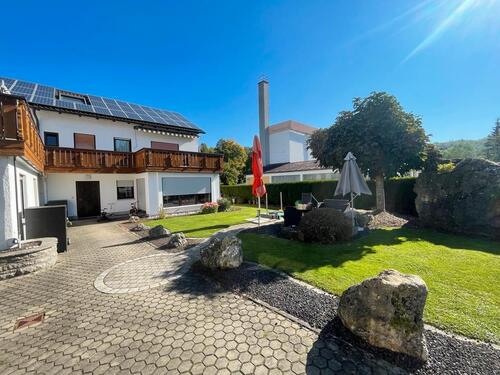 Foto - Einfache, helle 2-Zimmer-Wohnung mit Balkon zu vermieten