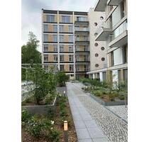 Exklusive 3-Zimmer-Wohnung mit Balkon, Aufzug & hochwertiger Ausstattung - Berlin Mitte