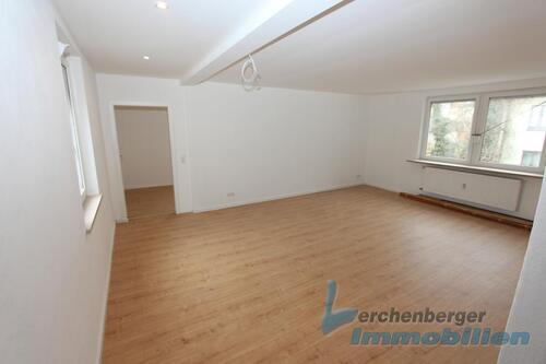 Foto - Erstbezug nach Sanierung: 4-Zimmer Wohnung in Zentrumslage von Plattling