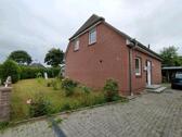Foto - Einfamilienhaus in Klein Offenseth-Sparrieshoop zum Kaufen