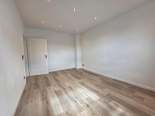 Foto - (Büro-) Raum in Top Lage - 550,00&nbsp;EUR Kaltmiete, ca.&nbsp; 32,00&nbsp;m&sup2;