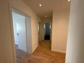 Foto - Helle 3 Zimmer Wohnung nach Kernsanierung zu vermieten