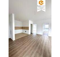 Lichtdurchflutete, frisch sanierte 4- Raumwohnungen über den Dächern von Heidenau!