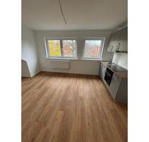 Helle Dachgeschosswohnung in Osterrönfeld zu vermieten - 630 € WM