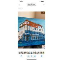 Diese 4 Zimmer Komfort Wohnung in einem wunderschönen Altbau - Neumünster