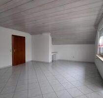 Großzügige 3-Zi.-Wohnung mit Balkon in Rümmingen