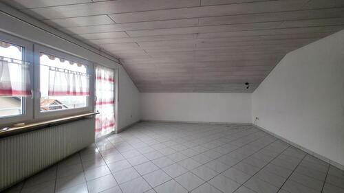 Foto - 3 Zimmer Dachgeschoßwohnung zur Miete in Rümmingen