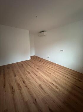 Foto - 2,5 Zimmer Wohnung (kernsaniert) zu vermieten