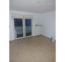 Große 1 Zimmer Wohnung nähe S-Bahn in Lauf zu Mieten. - Nürnberg Gaismannshof