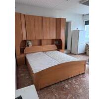 Einzelzimmer Wohnung - 920,00&nbsp;EUR Kaltmiete, ca.&nbsp; 30,00&nbsp;m&sup2; in Frankfurt am Main (PLZ: 60386) Ost