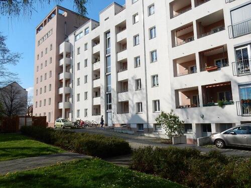 Foto - Sehr geräumige 2-Zimmer-Wohnung mit Balkon