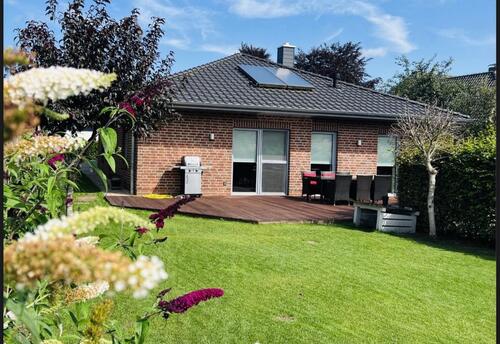 Foto - Moderner Bungalow mit exklusiver Ausstattung in Friedrichsfehn
