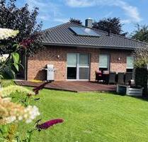 Moderner Bungalow mit exklusiver Ausstattung in Friedrichsfehn - Edewecht