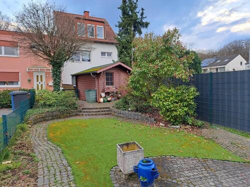 Foto - 6 Zimmer Reihenhaus in Schwalbach am Taunus