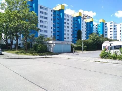 Foto - Stellplatz in Tiefgarage in Neuperlach (München) zu vermieten