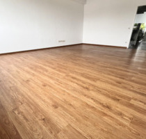 32qm Praxisraum Kosmetikstudio in München-Ost: hell, ruhig, perfekte Infrastruktur