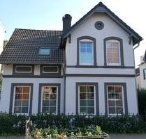 Einfamilienhaus - 4 Schlafzim 2 Bäder 1 Gar gepflegter Garten - Schleswig