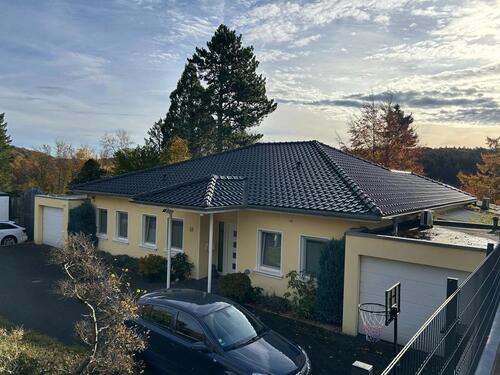 Foto - Moderner mediterraner freistehendes Bungalow, Barrierefrei