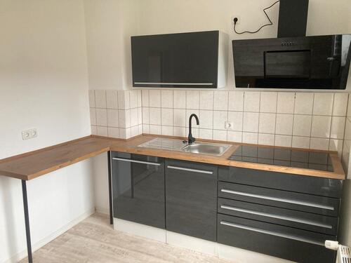 Foto - Helle, renovierte 3 Zimmerwohnung inkl. Küche + eigenem Garten