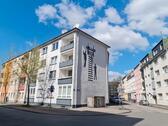 Foto - Renovierte 2-Zimmer-Wohnung im 2.Obergeschoss mit Balkon zu vermieten!