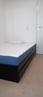 Foto - one room in my Apartmenet _ with 2 balkon _ with registration and