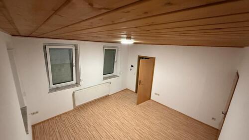 Foto - 2 Zimmer Wohnung - 950,00&nbsp;EUR Kaltmiete, ca.&nbsp; 42,00&nbsp;m&sup2;