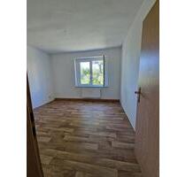 EG Wohnung mit Dusche - 340,00&nbsp;EUR Kaltmiete, ca.&nbsp; 58,00&nbsp;m&sup2; in Rositz (PLZ: 04617)