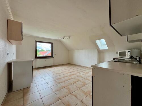 Foto - 3.5 Zimmer Dachgeschoßwohnung zur Miete in Hosenfeld