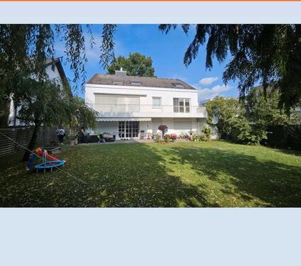 Foto - Kapitalanlage: saniertes Dreifamilienhaus im Rhein-Main-Gebiet