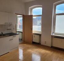 Schöne 1.5 Zimmer Wohnung im Zentrum von Naumburg. - Naumburg (Saale)