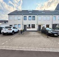 Modernes Reihenhaus mit schönem Garten in Krefeld