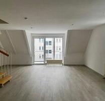 Kurzfristige Anmietung möglich - sanierte und renovierte Maisonette-Wohnung mit Balkon - Oberursel (Taunus)