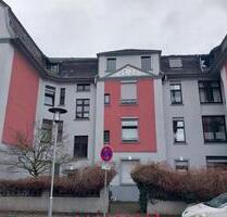 Helle großzügig geschnittene 2,5 Zimmer Wohnung in Krefeld
